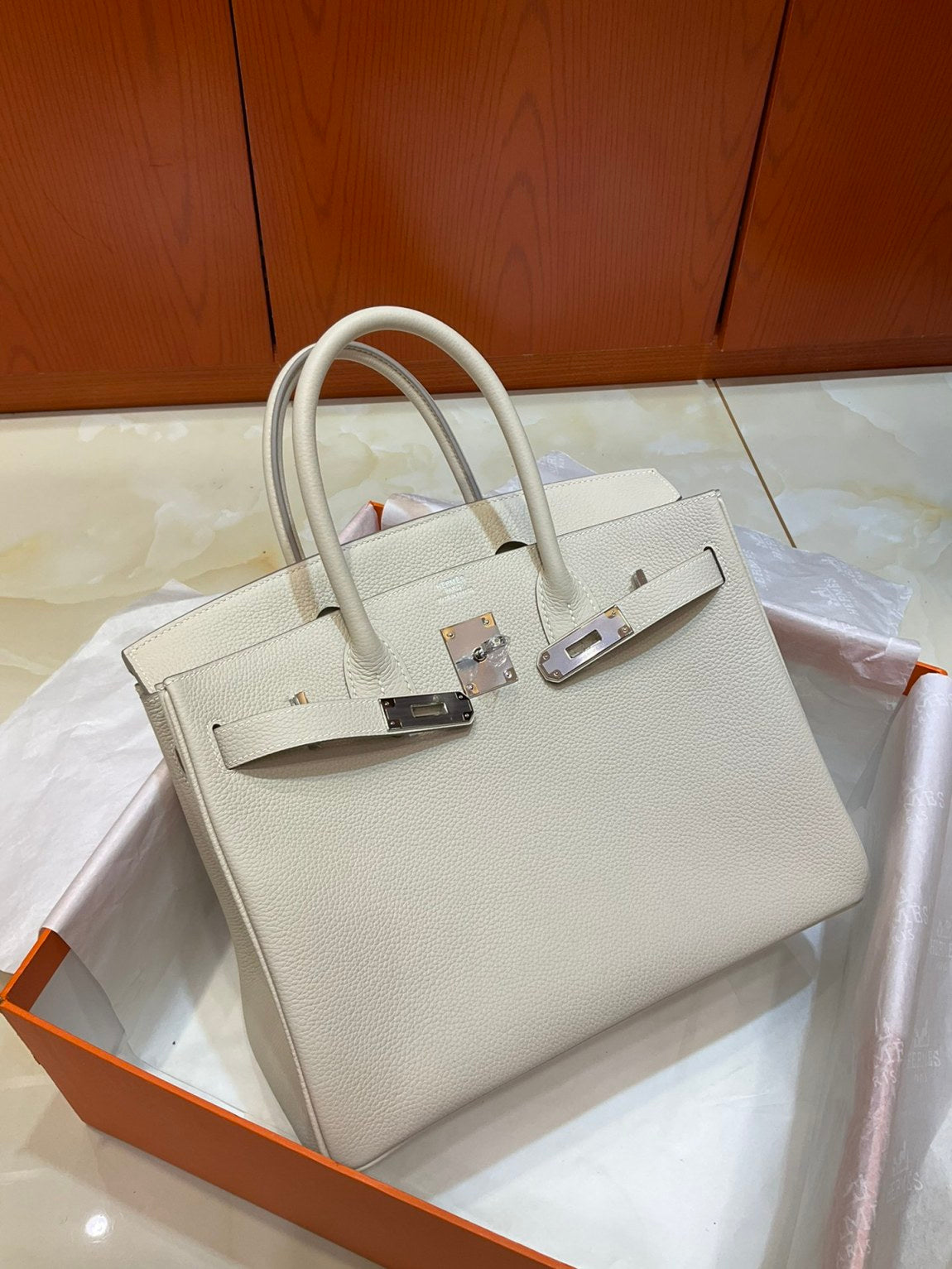 New Arrival! Milk White Leather Trendy Evening Clutch, Multi-use Accessory for Daily Outfit Combinations